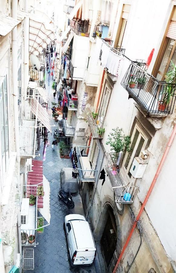 Vecchia Napoli - Spaccanapoli Apartment ภายนอก รูปภาพ